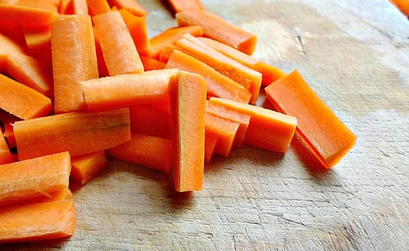 Honey Rosemary Carrots