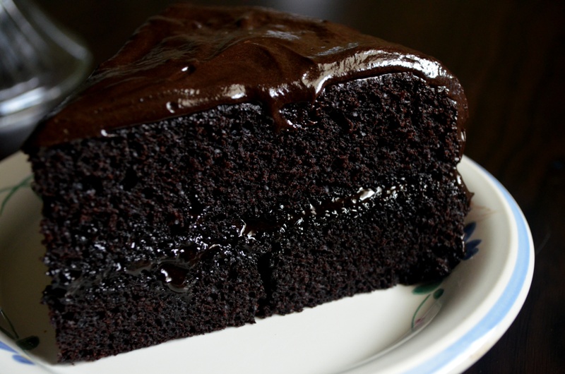 30 Minute Chocolate Fudge Cake