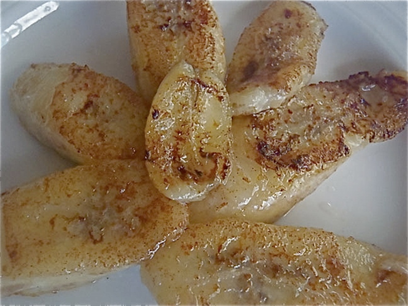 Healthy Cinnamon “Fried” Bananas