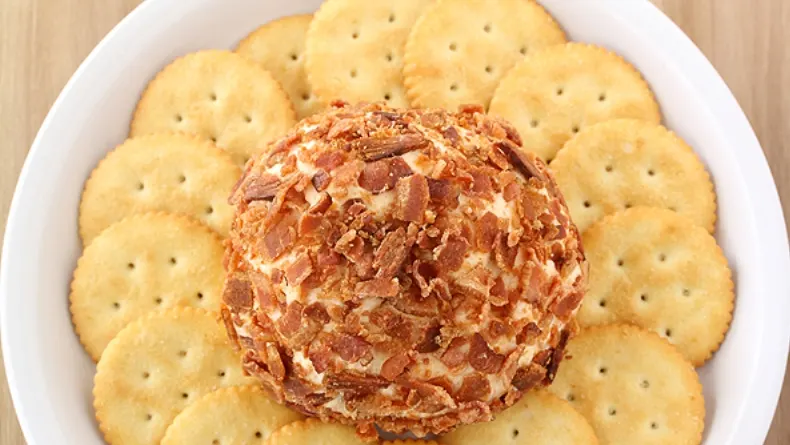 Cheddar and Bacon Cheese Ball