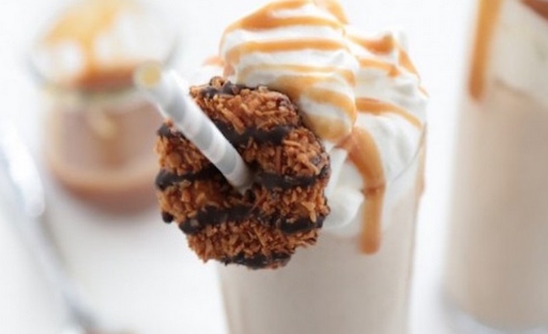 Samoas Cookies and Cream Coconut Milkshake feat