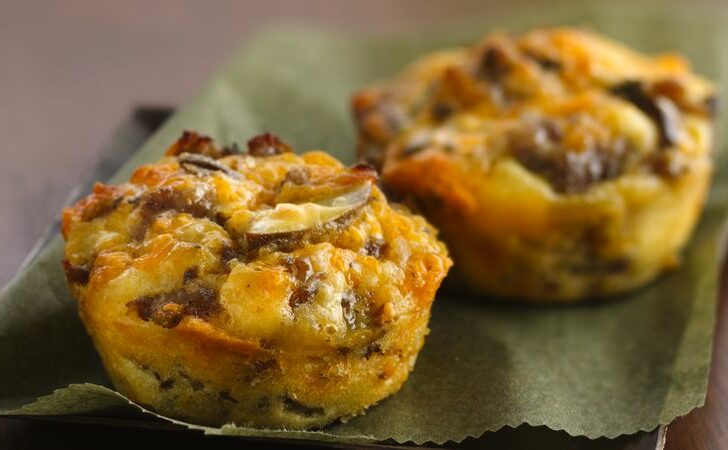 Impossibly Easy Mini Breakfast Sausage Pies