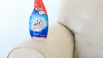 HOW TO WASH UPHOLSTERY