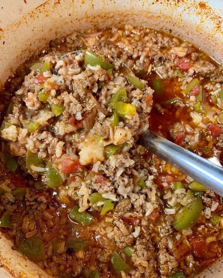 Stuffed Pepper Soup in the Slow Cooker 1 Stuffed Pepper Soup in the Slow Cooker