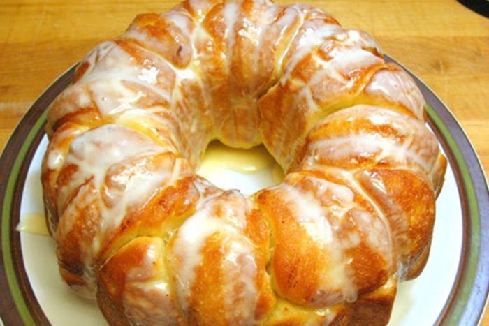 Banana Creme Bundt Cake