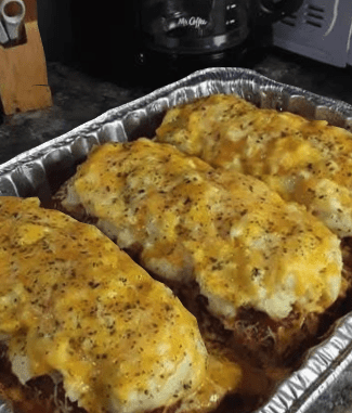 meatloaf and mashed potatoes