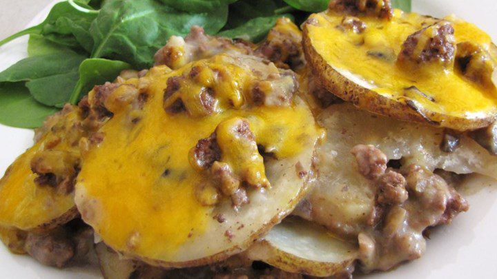 HAMBURGER MUSHROOM BAKE