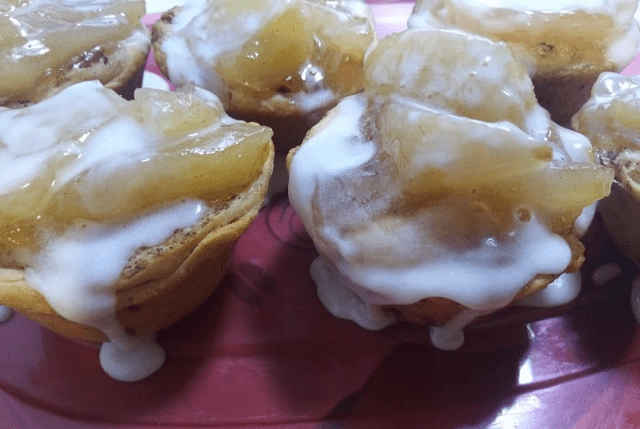 TWO INGREDIENT APPLE PIE CUPS