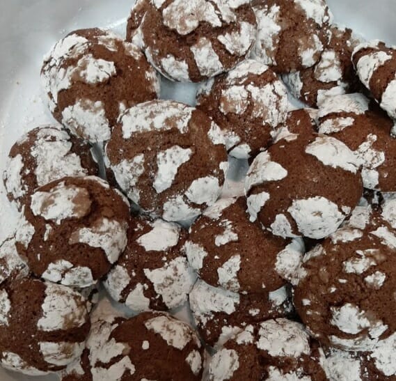 Chocolate Crinkle Cookies