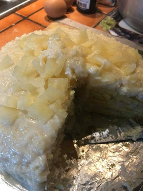 THE HUSBAND CATCHER CAKE