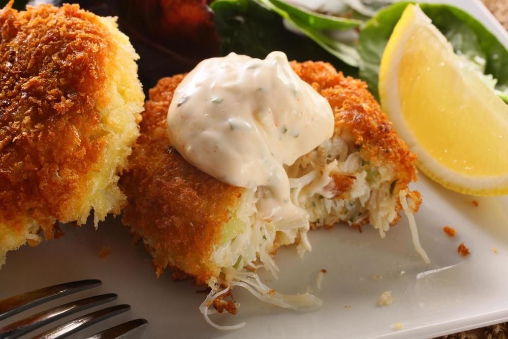Crab Cakes with Lemon Aioli 1 Crab Cakes with Lemon Aioli
