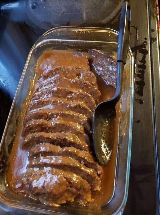 Meatloaf with gravy