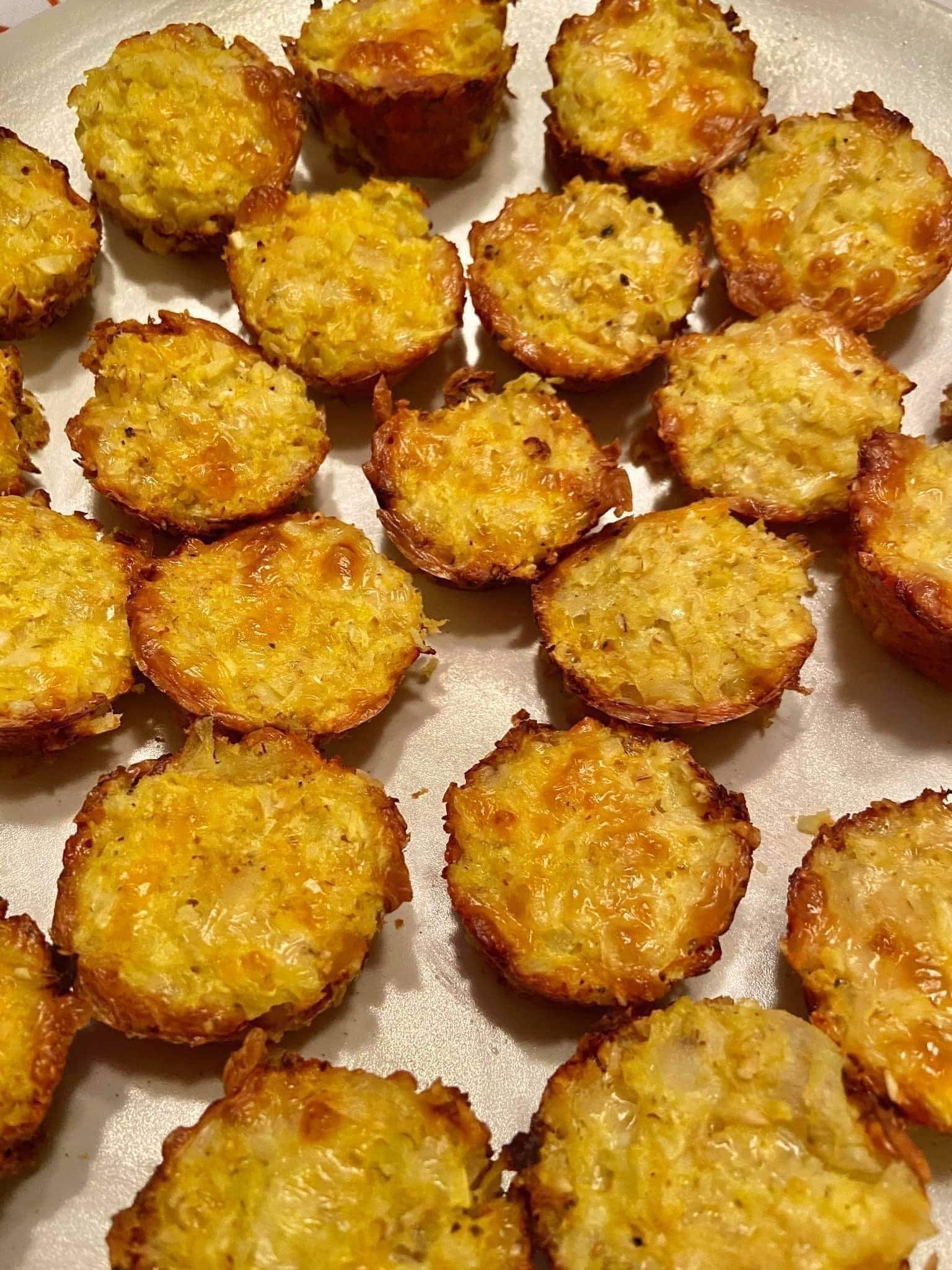Baked Cauliflower Mini Muffin Tots