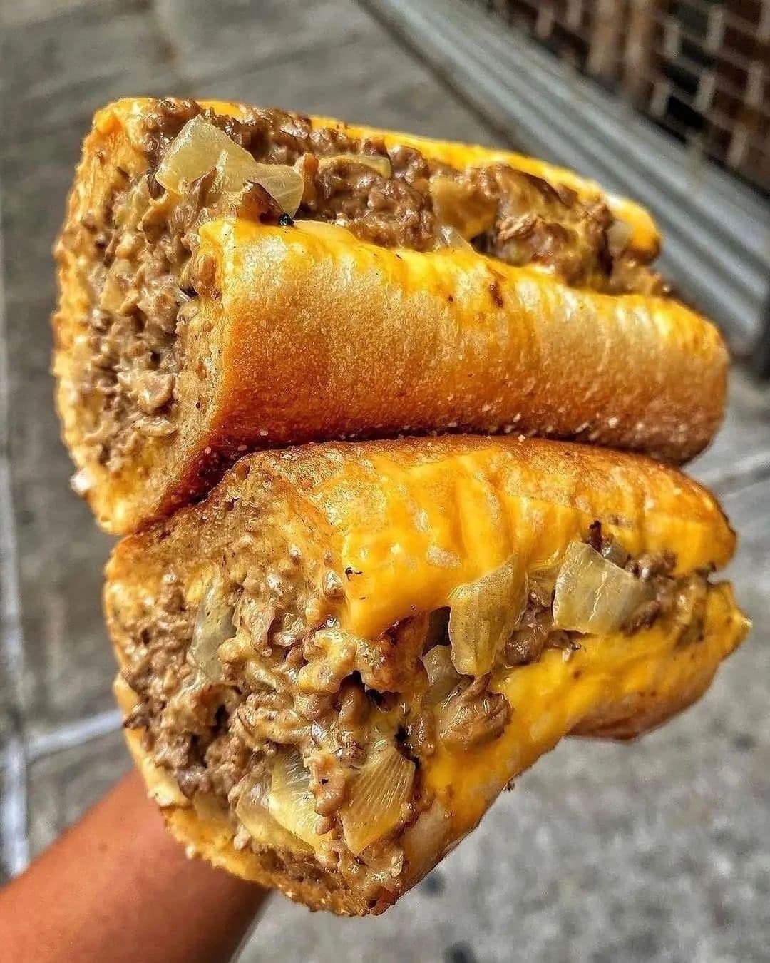 PHILLY CHEESESTEAK SLOPPY JOES 1 PHILLY CHEESESTEAK SLOPPY JOES