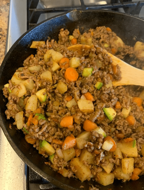 Mom’s Picadillo Con Papa. Ground Beef with Potatoes 2 Mom’s Picadillo Con Papa. Ground Beef with Potatoes