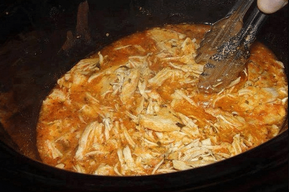 CROCK POT BUFFALO RANCH PULLED CHICKEN 2 CROCK POT BUFFALO RANCH PULLED CHICKEN