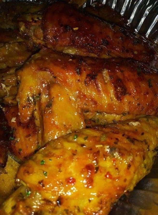 TURKEY WINGS WITH MUSHROOM GRAVY