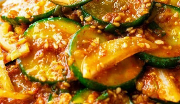 Easy Korean Cucumber Salad