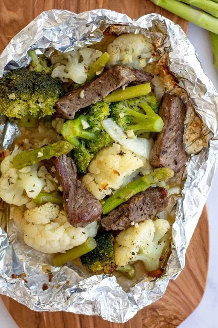 GARLIC STEAK & POTATO FOIL PACK