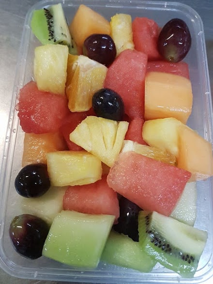 THE BEST TROPICAL FRUIT SALAD