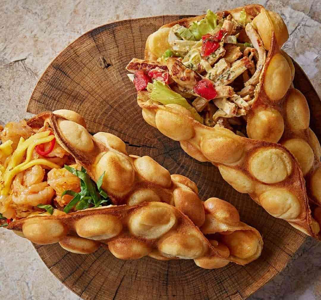 Bubble Waffle Sandwich