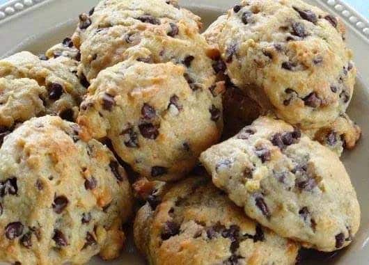 Banana Bread Chocolate Chip Cookies