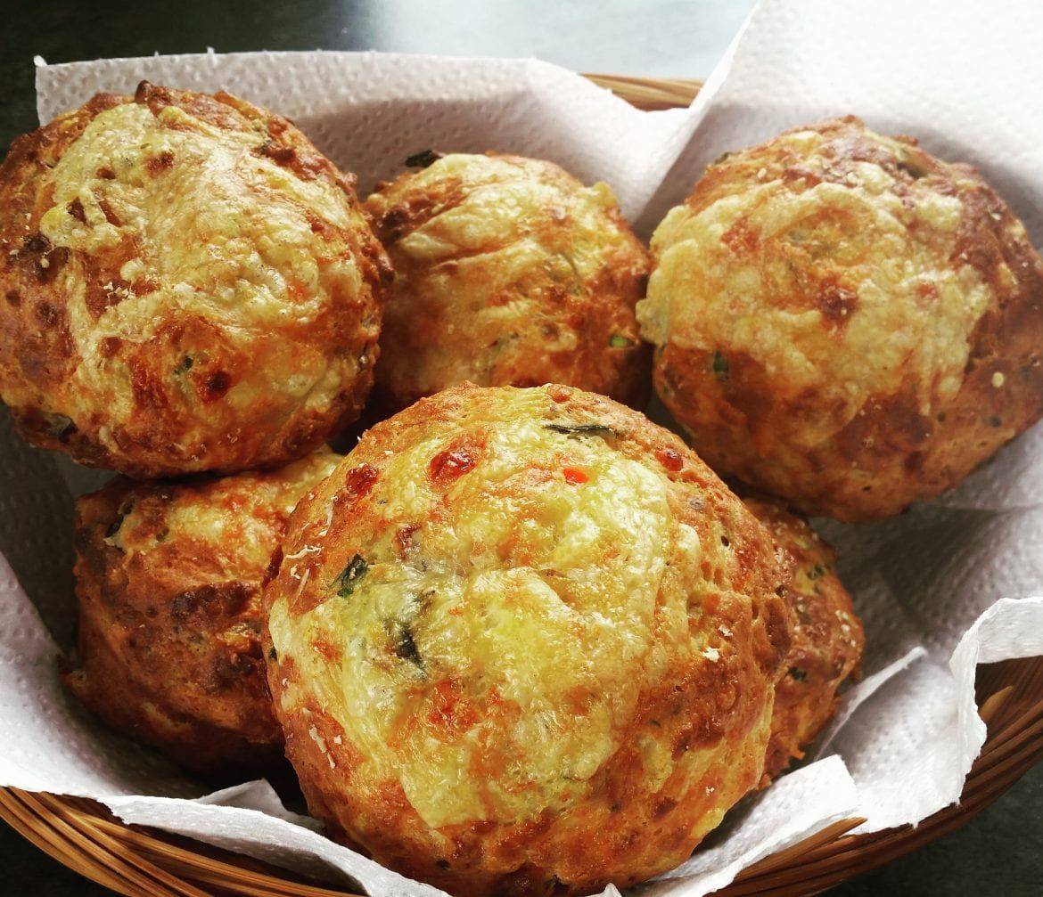 CHEDDAR CHEESE MUFFINS