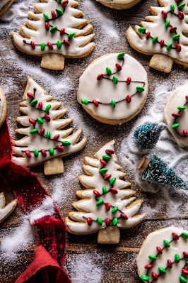 Easy Vanilla Bean Christmas Lights Cookies. 3 Easy Vanilla Bean Christmas Lights Cookies.