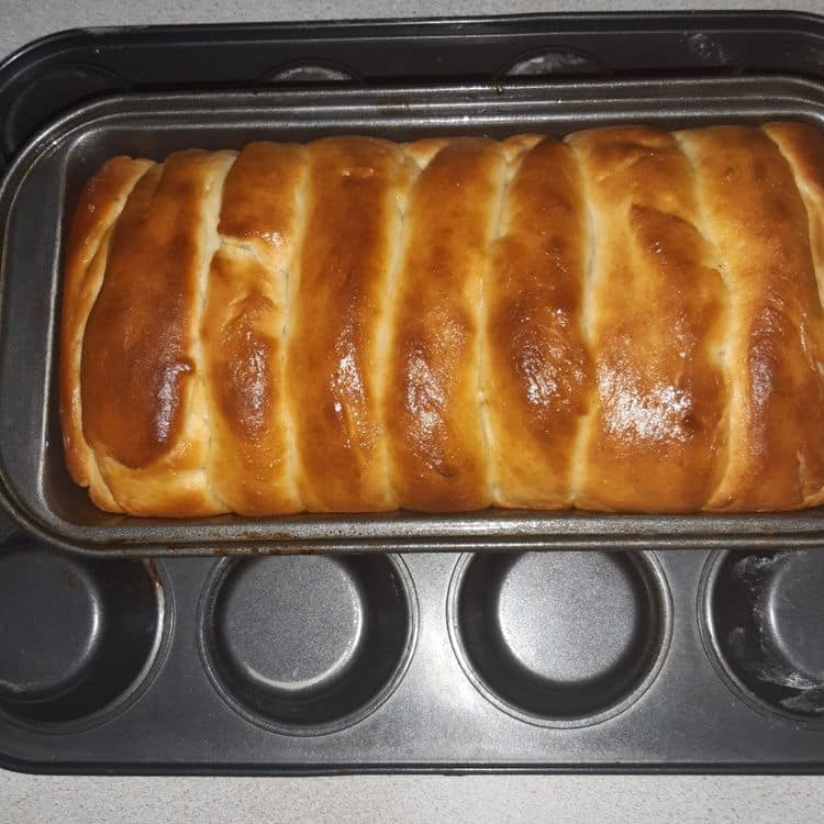 Super Soft Condensed Milk Pai Bao / Roti Sisir