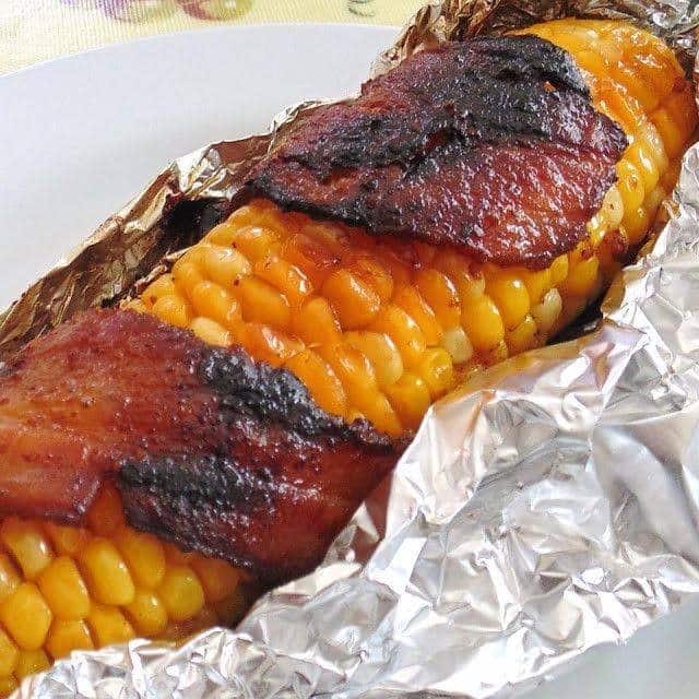GRILLED BACON-WRAPPED CORN ON THE COB 3 GRILLED BACON-WRAPPED CORN ON THE COB