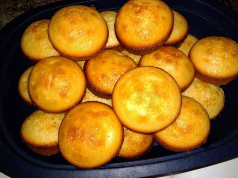 Vanilla cupcakes
