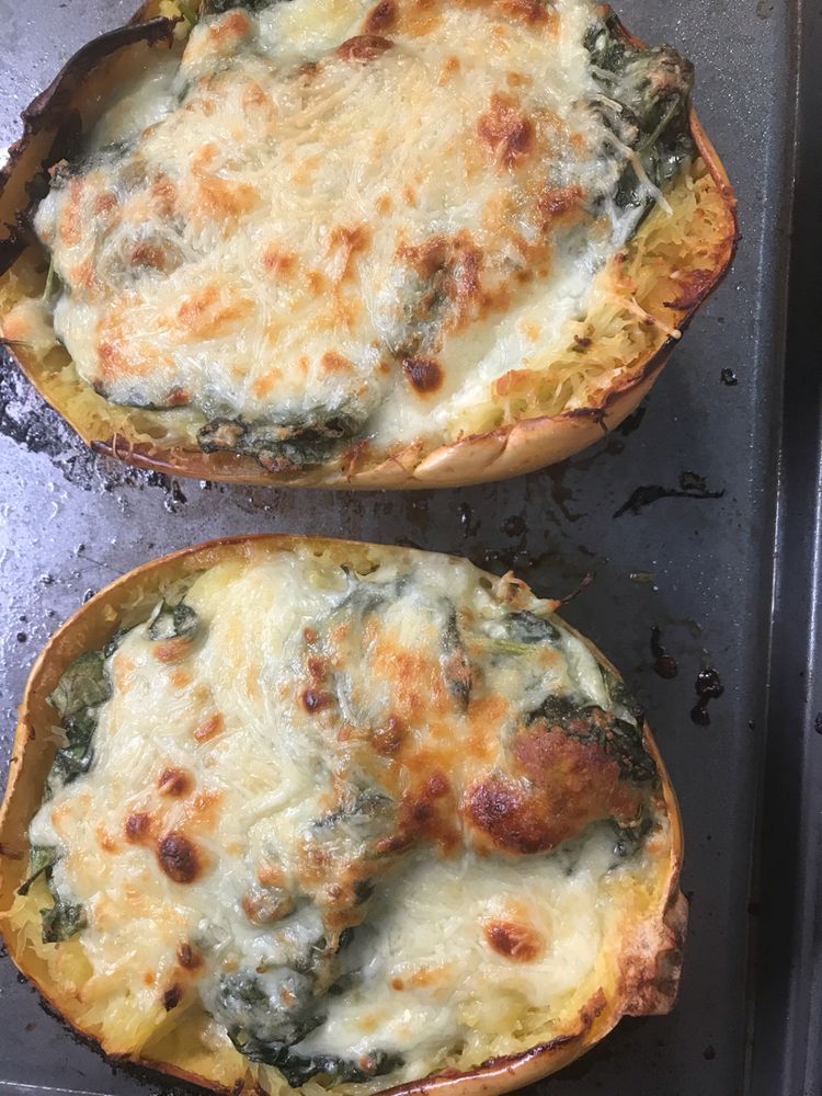 Cheesy Garlic Parmesan Spinach Spaghetti Squash