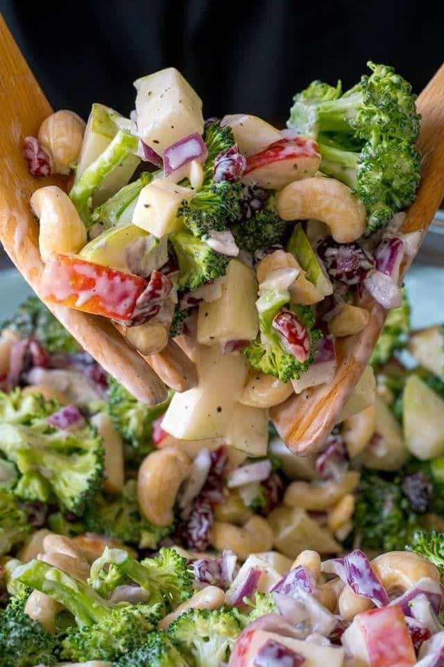 Poolside Broccoli Salad Recipe