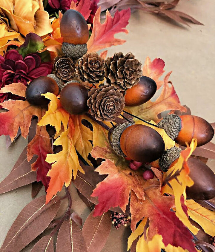 creative fall decoration for your front entry