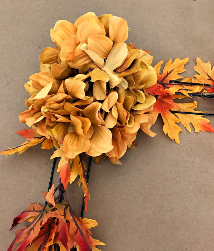 creative fall decoration for your front entry