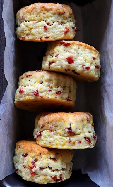 Easy Orange, Cranberry Cream Scones Recipe 1 Easy Orange, Cranberry Cream Scones Recipe