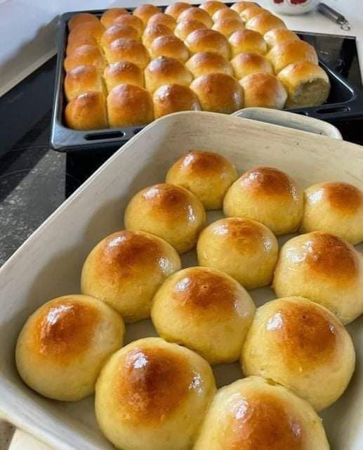 Freshly Baked Dinner Rolls Recipe