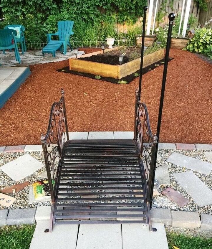 path to nowhere dry river bed or separation between lawn and garden
