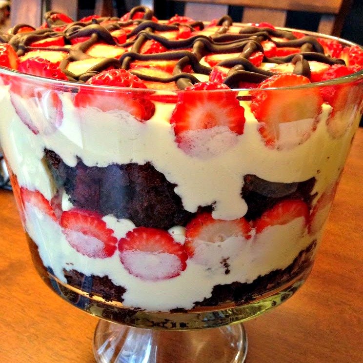 STRAWBERRY BROWNIE TRIFLE