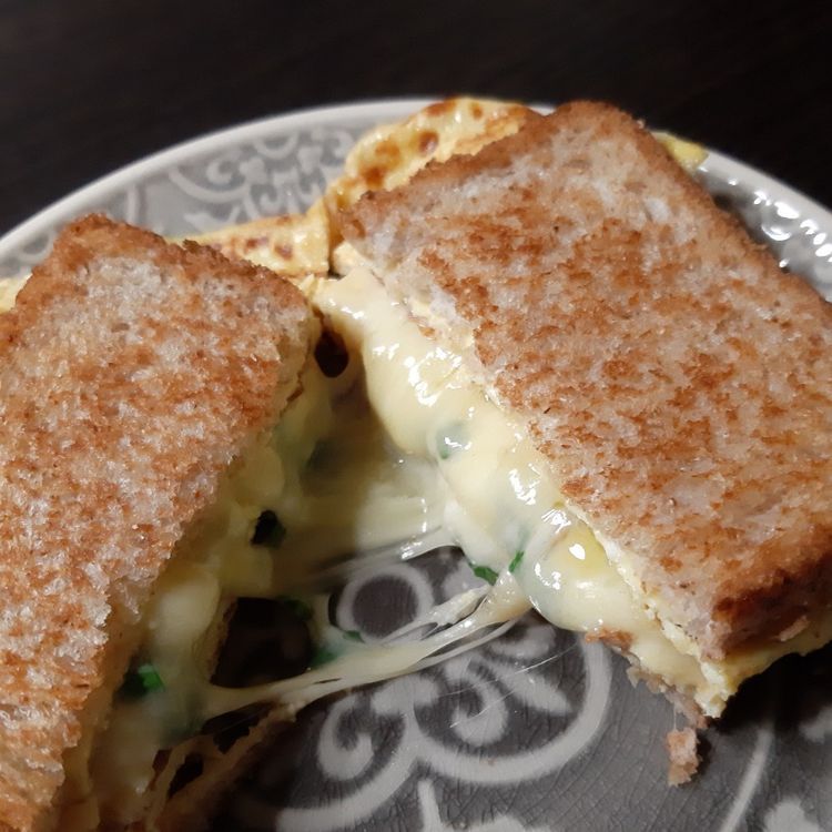 FRENCH TOAST FOLD OVER