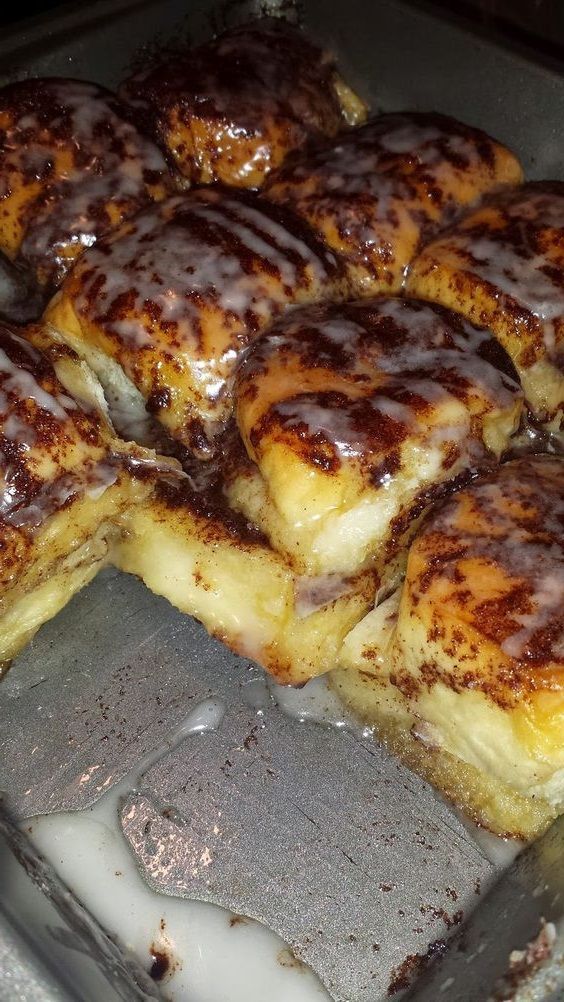  Traditional Sweet Hawaiian Sticky Buns