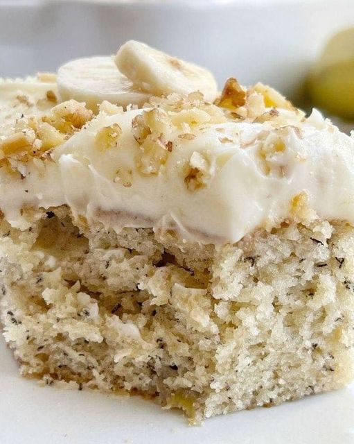 Banana Bread Cake with Cream Cheese Frosting