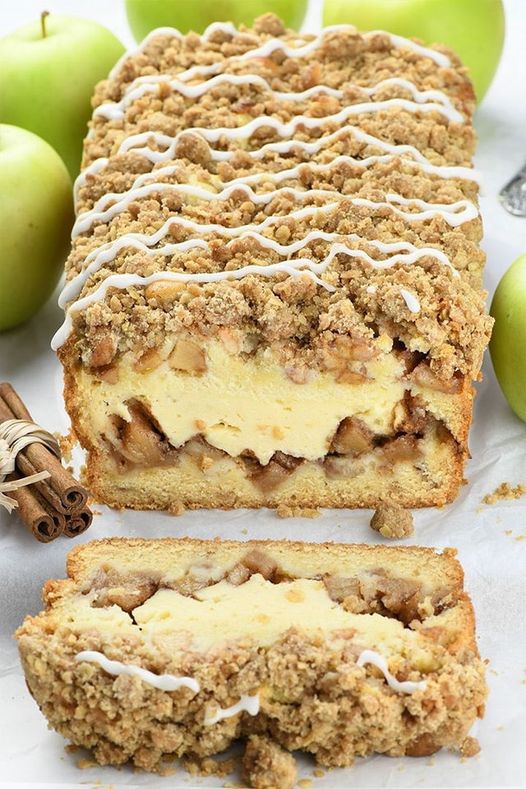 Apple Crisp Cheesecake Bread