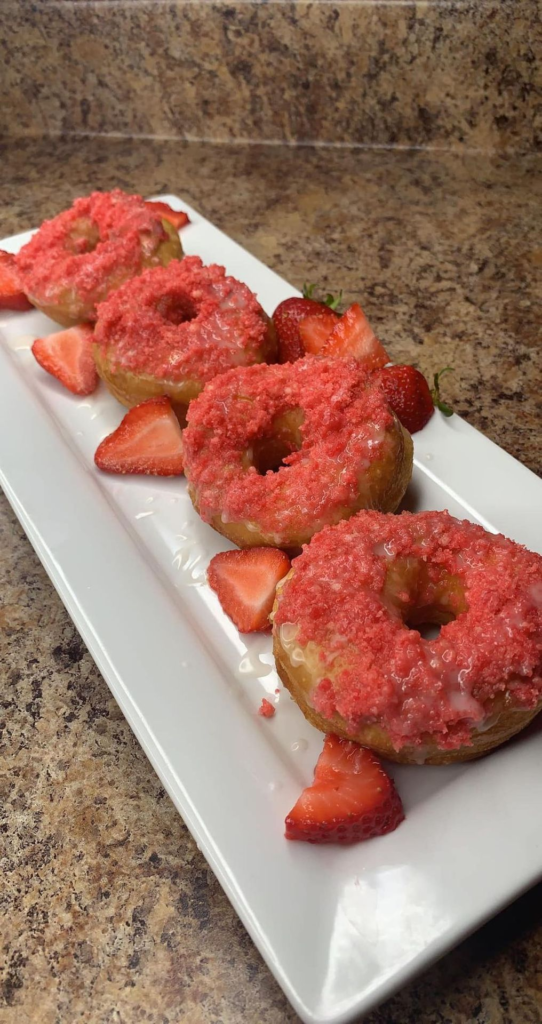 The Best Strawberry Crunch Donuts