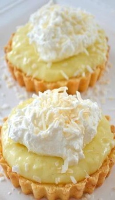 Easy Coconut Cream Tarts