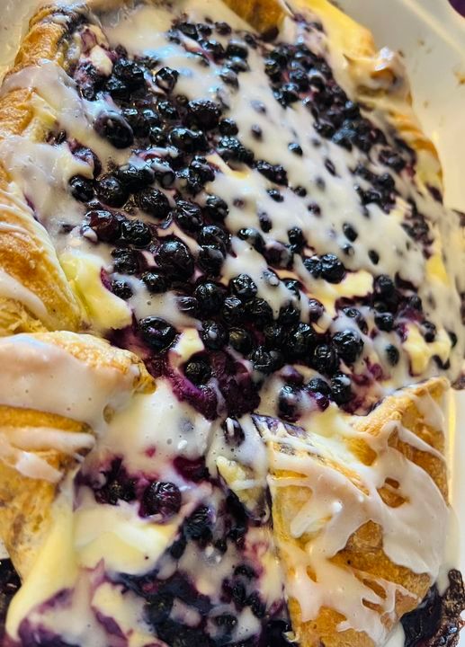 Blueberry Cheesecake Crescent Roll Casserole Recipe