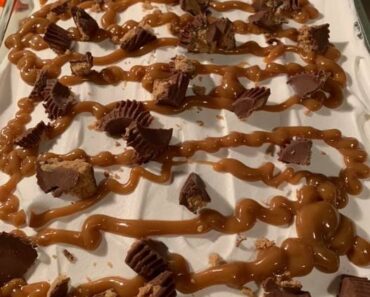 Peanut Butter Poke Cake Recipe