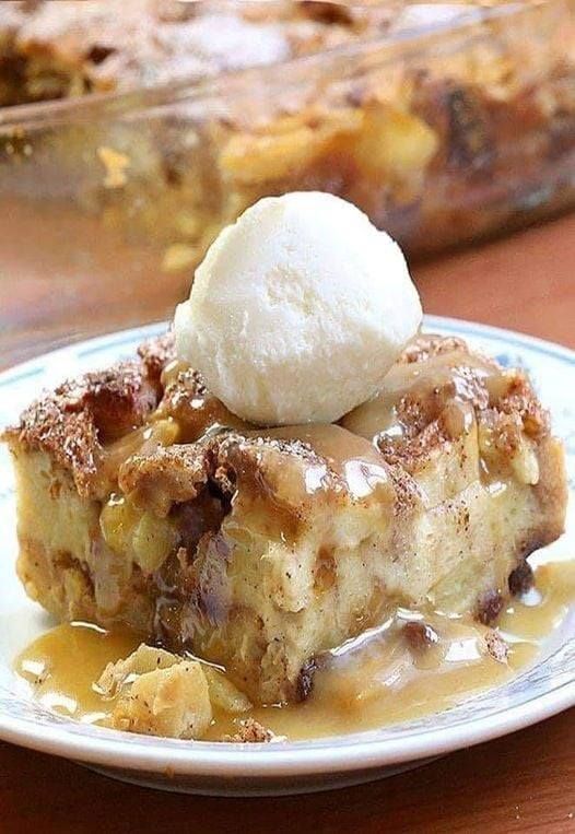 APPLE PIE BREAD PUDDING