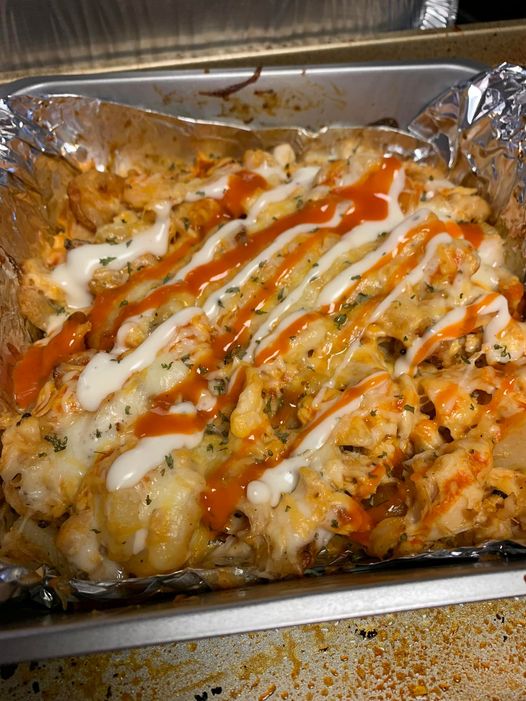 Cheesy buffalo chicken