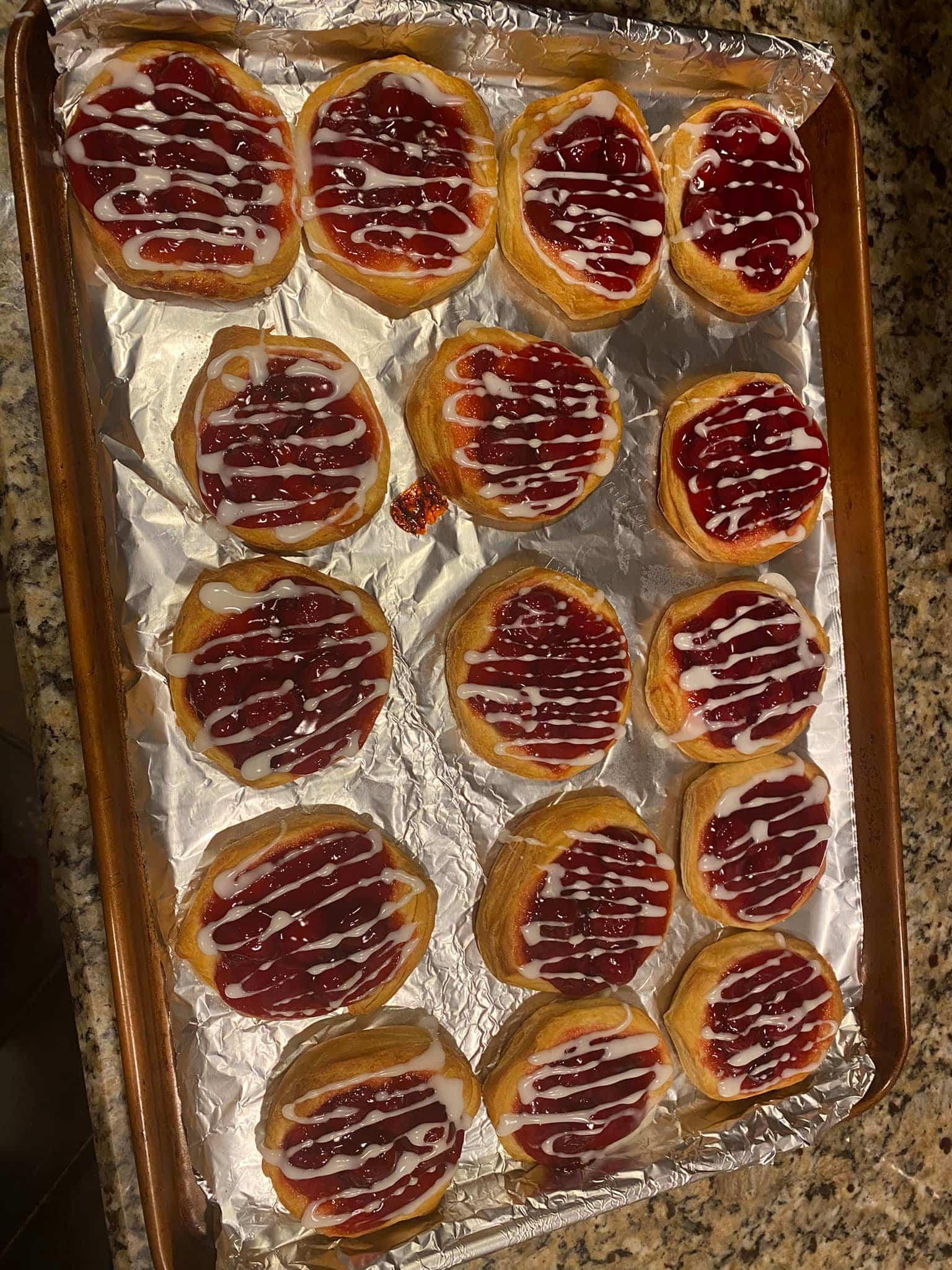 Easy Mini Fruit Pies with Sweet Glaze